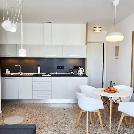 Crispi Luxury & Spacious Apt-sour Sisters Apts * Thessaloniki